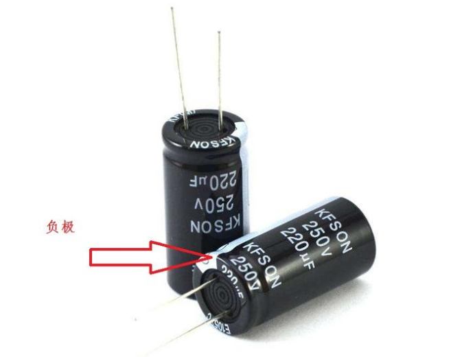「NIPPON CHEMI-CON」電解電容極性接錯會爆炸，如何避免？